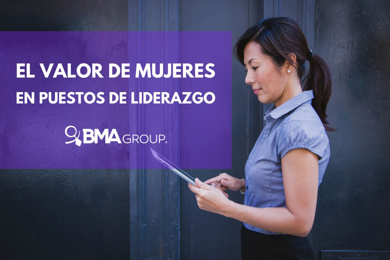 mujeres en puestos de liderazgo